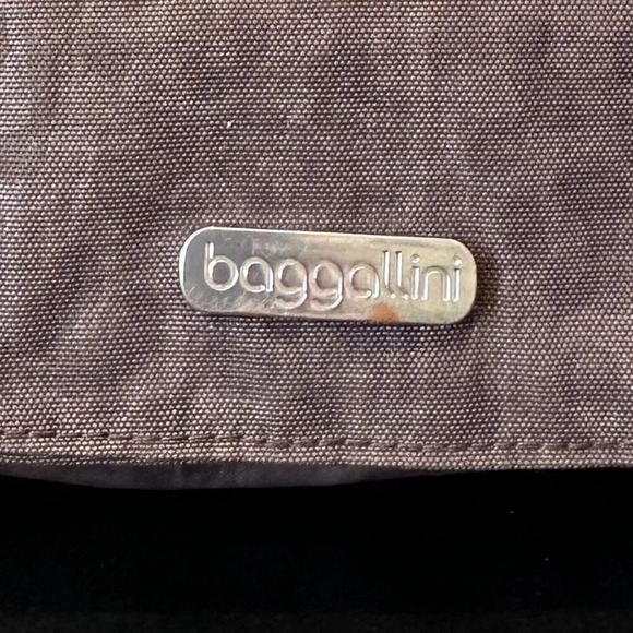 Baggallini 2-In-1 Convertible Crossbody Belt Bag - Picture 11 of 11